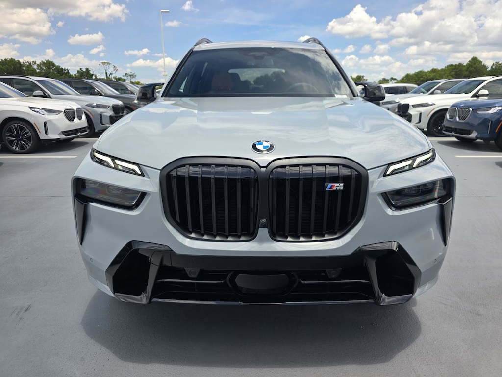 New 2027 BMW X7 M60i SUV