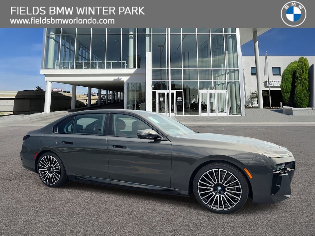 New 2026 BMW 750e xDrive Sedan