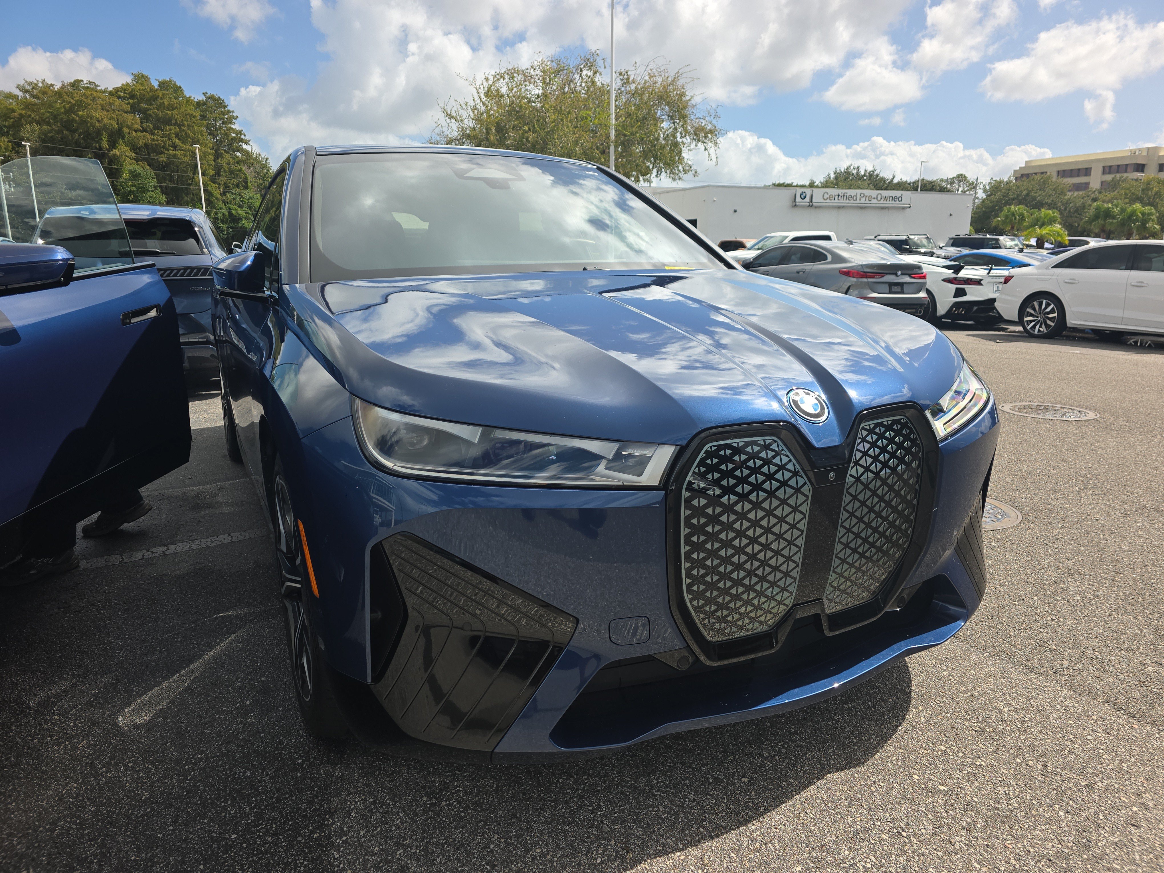 2024 BMW iX