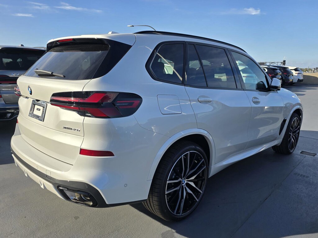 New 2026 BMW X5 xDrive40i SUV