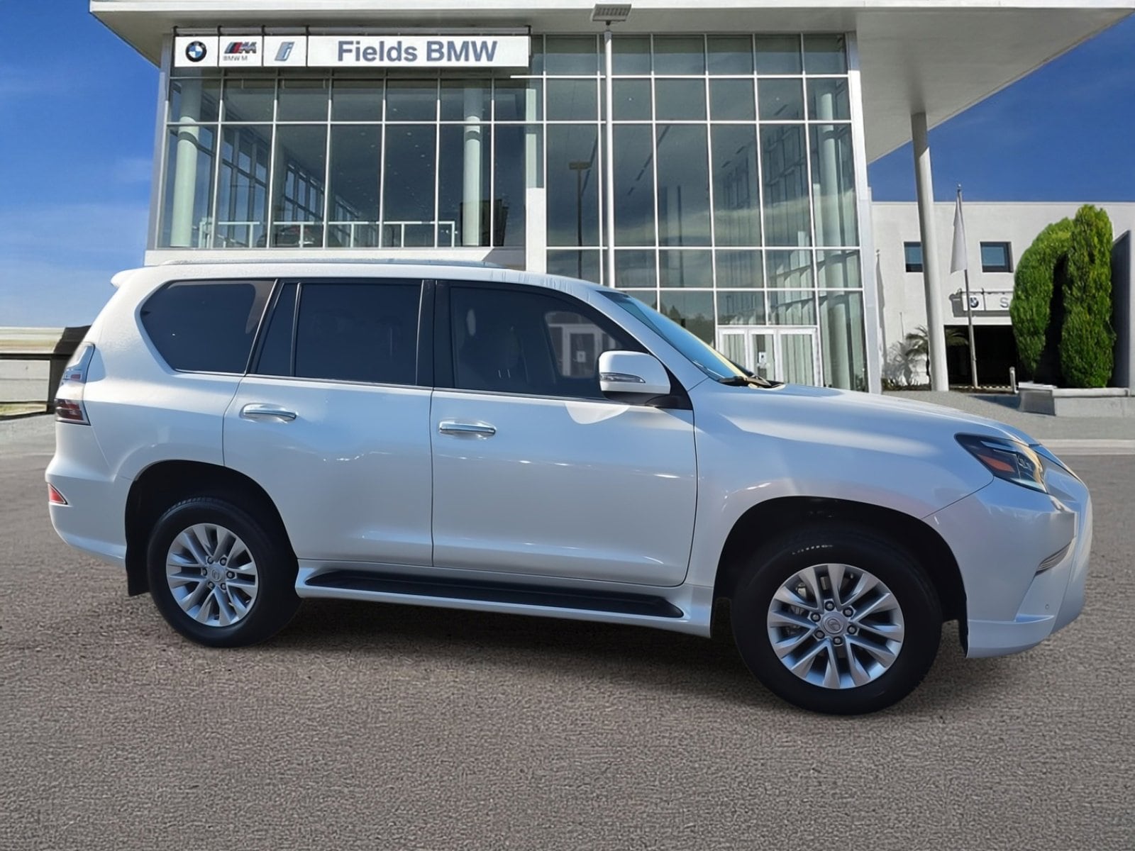 2023 Lexus GX PREMIUM's photo
