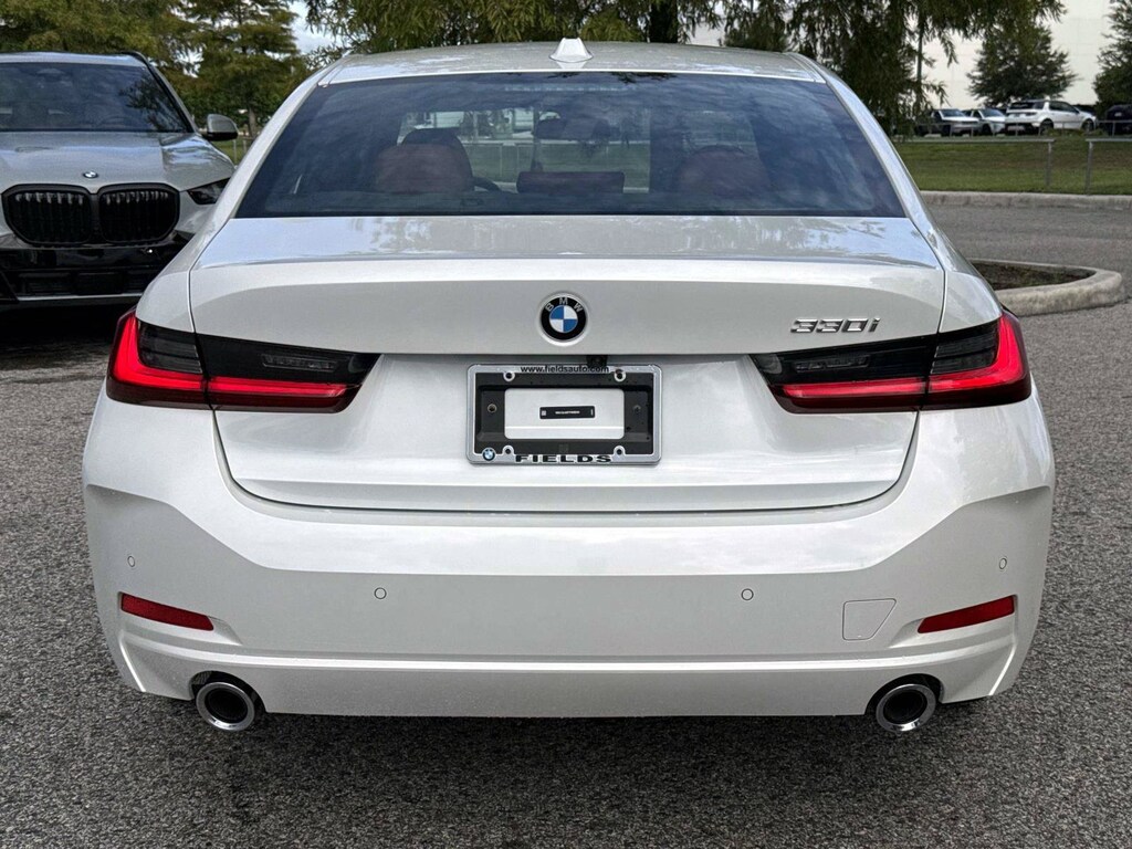 New 2026 BMW 330i Sedan