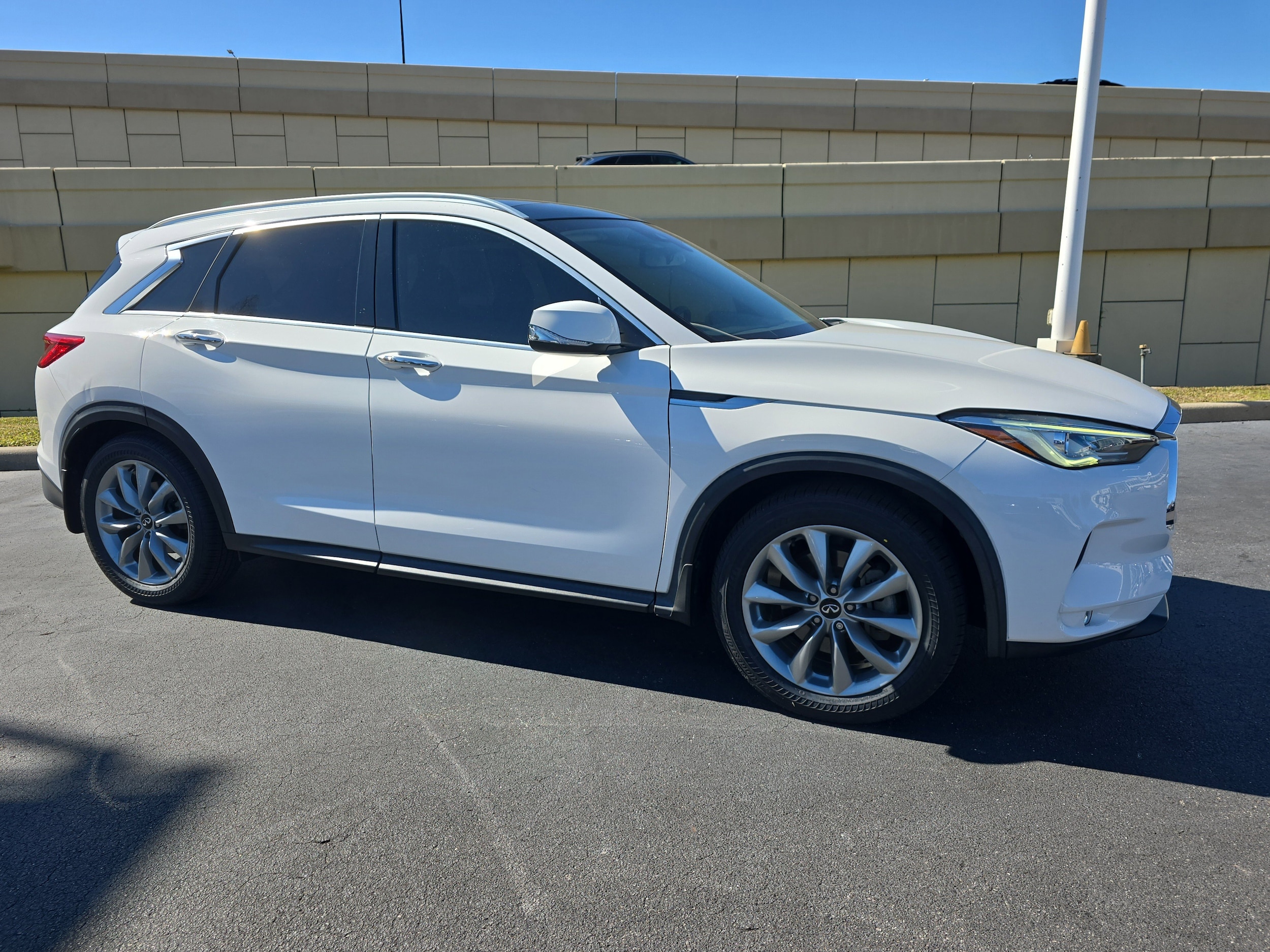 2021 INFINITI QX50 Luxe