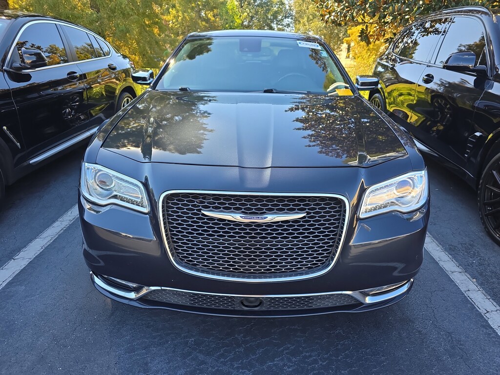 Used 2018 Chrysler 300 Limited Limited RWD
