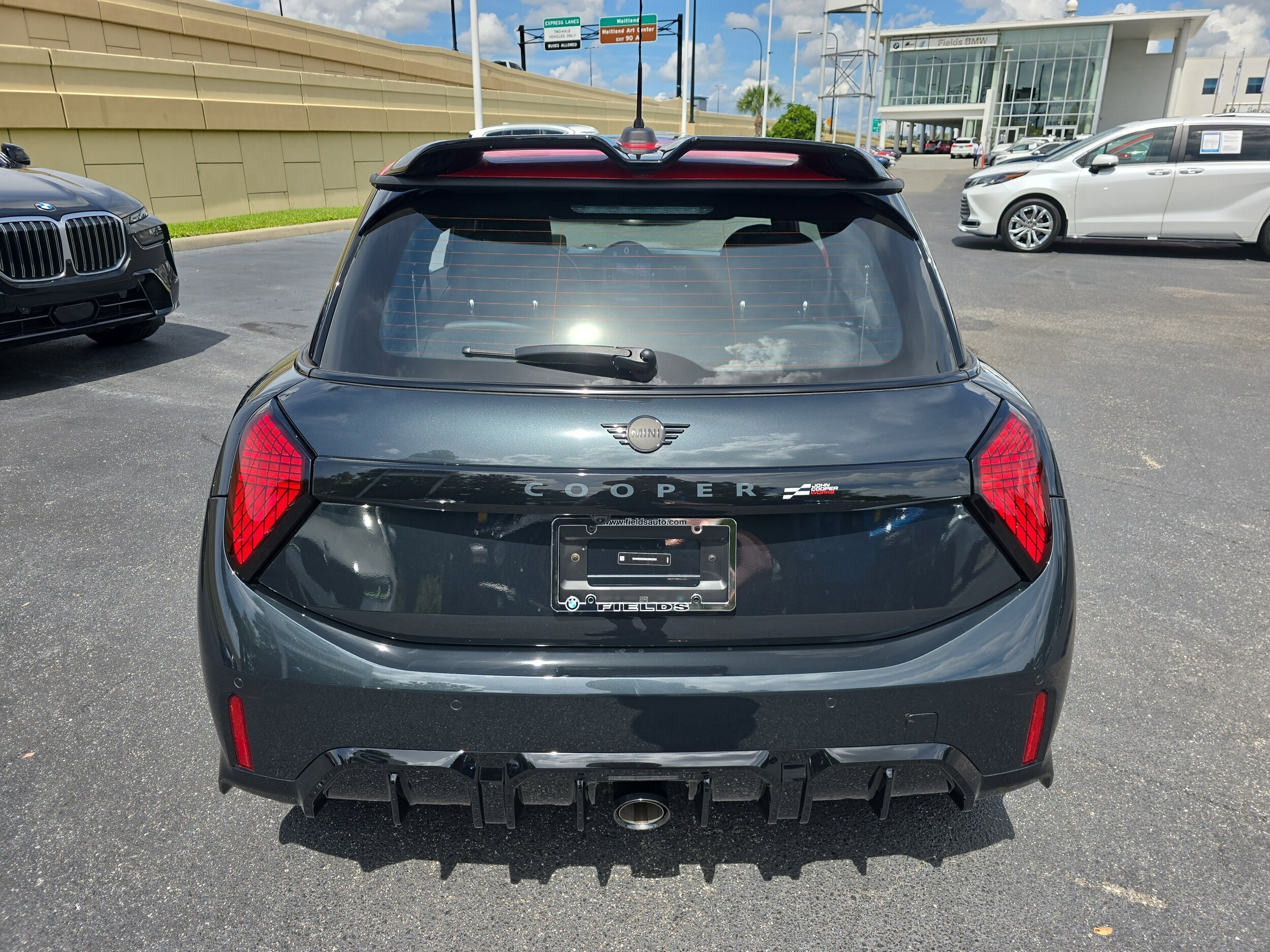 2025 Mini Cooper 2 Door Hardtop photo 2