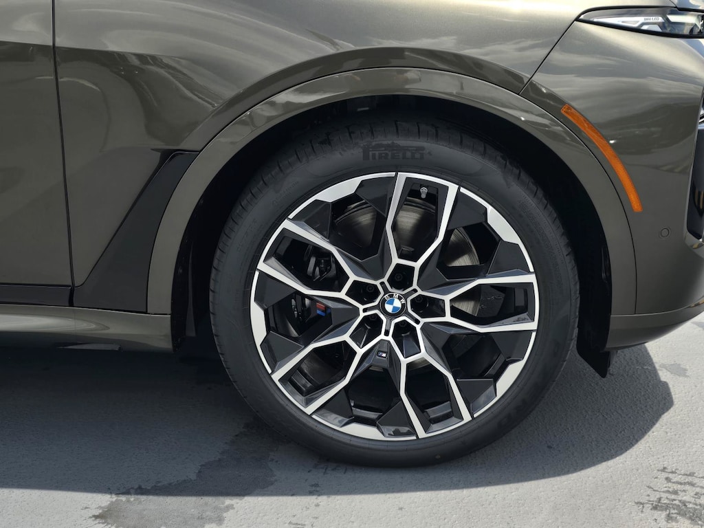 New 2027 BMW X7 xDrive40i SUV