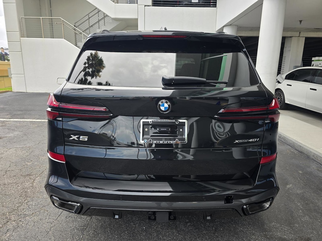 New 2026 BMW X5 xDrive40i SUV