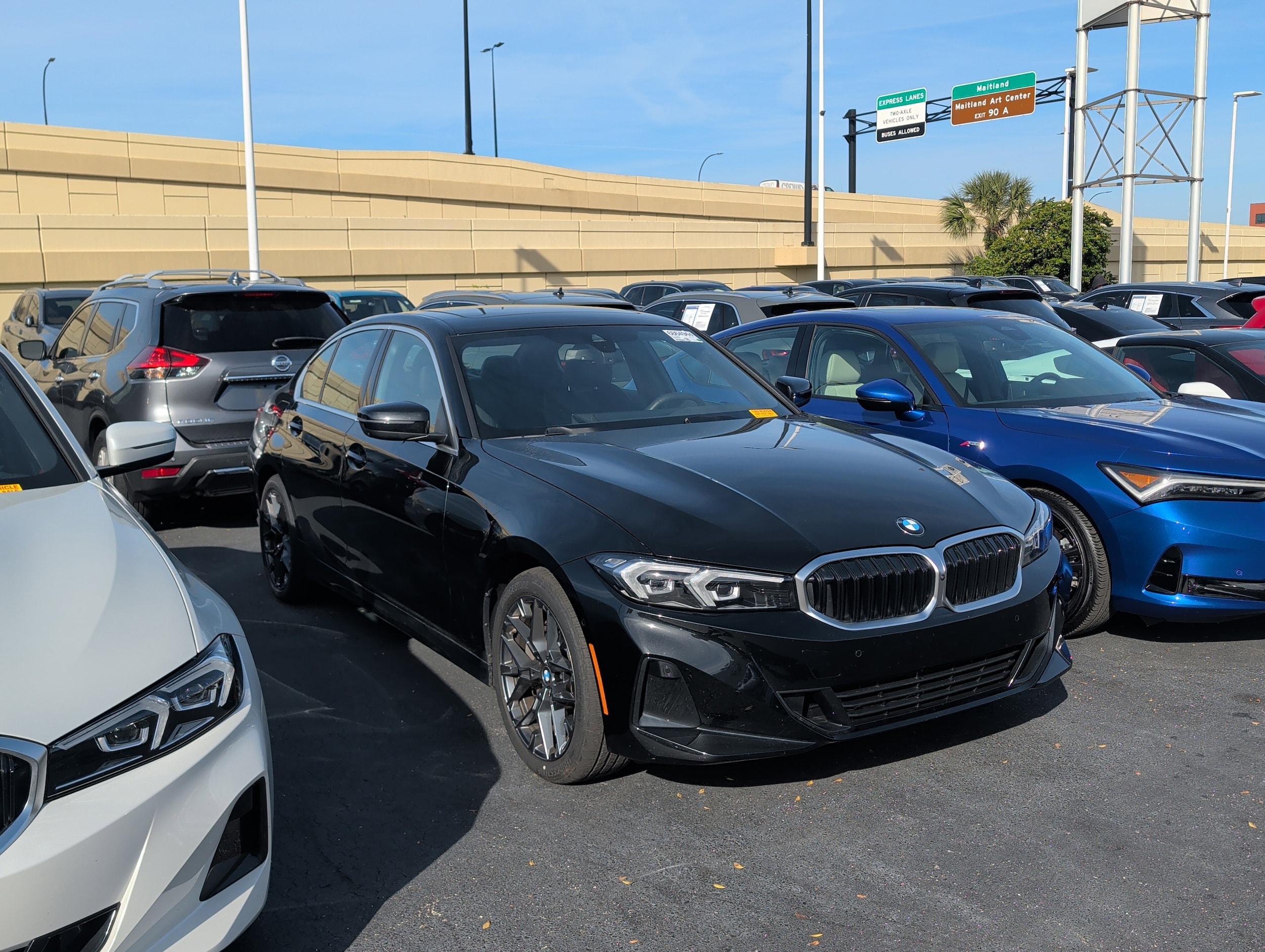 2025 BMW 3 Series 330i's photo