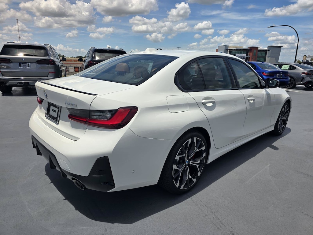 New 2026 BMW 330i Sedan