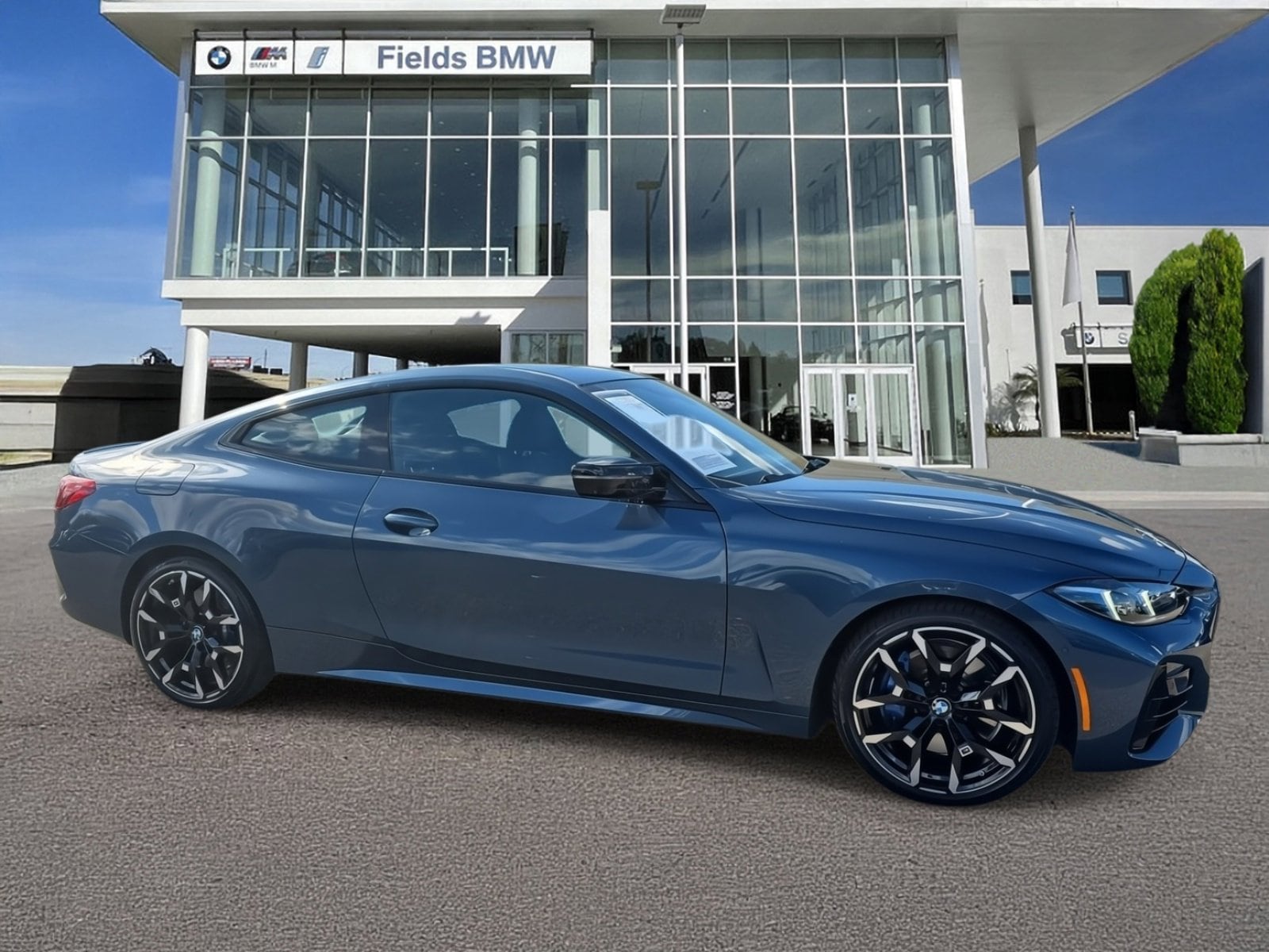 2025 BMW 4 Series M440i's photo