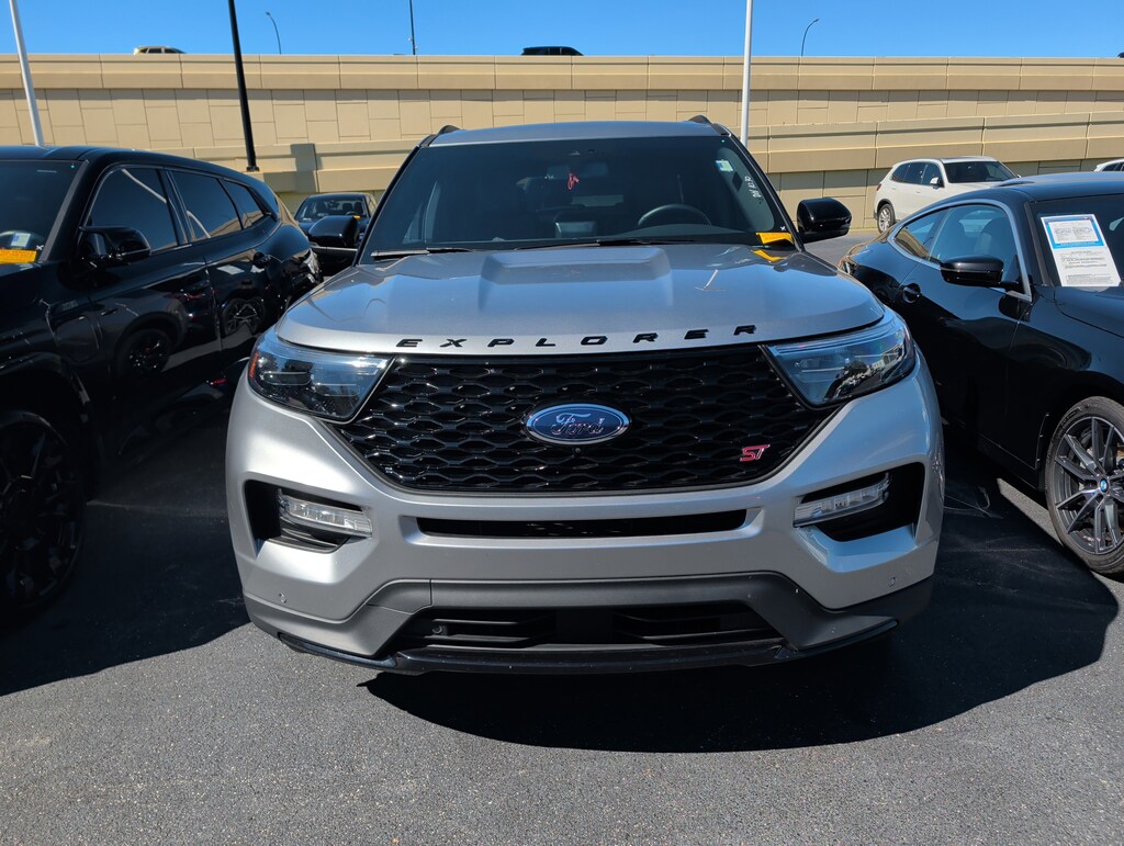 Used 2024 Ford Explorer ST ST 4WD