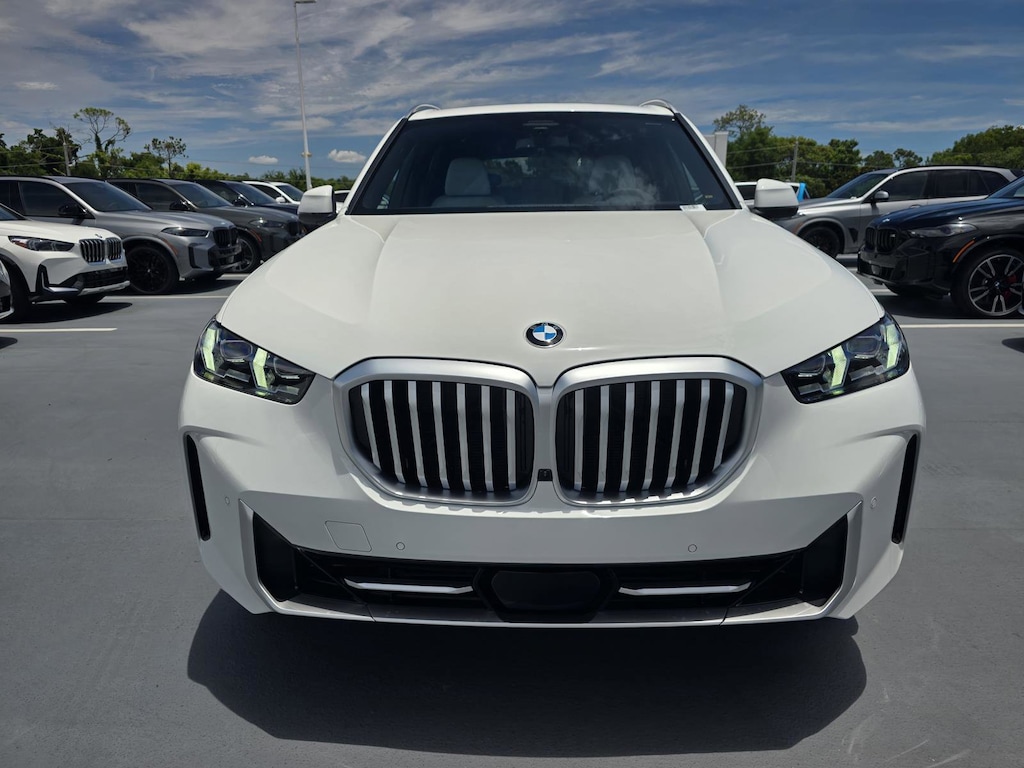 New 2026 BMW X5 sDrive40i SUV
