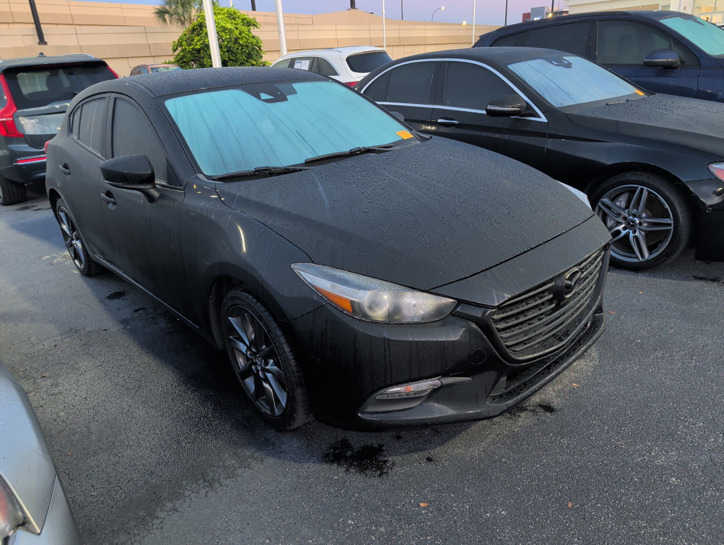 2018 Mazda Mazda3 Touring photo 2