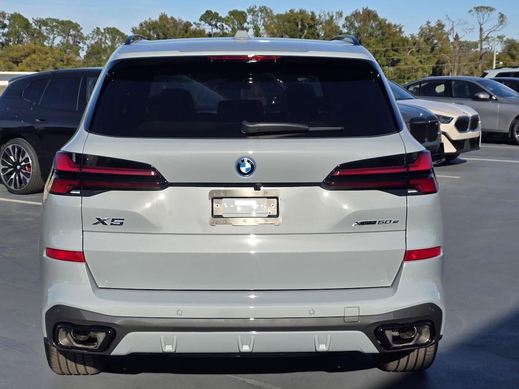 New 2026 BMW X5 PHEV xDrive50e SUV