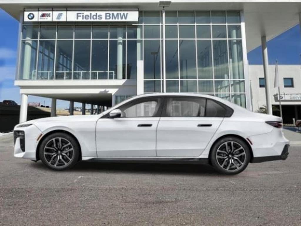 New 2026 BMW 760i xDrive Sedan