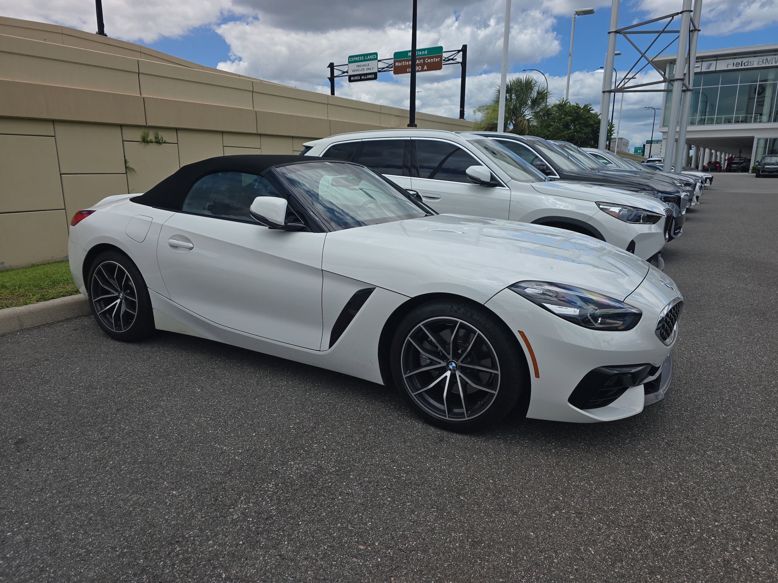 2022 BMW Z4 sDrive30i's photo