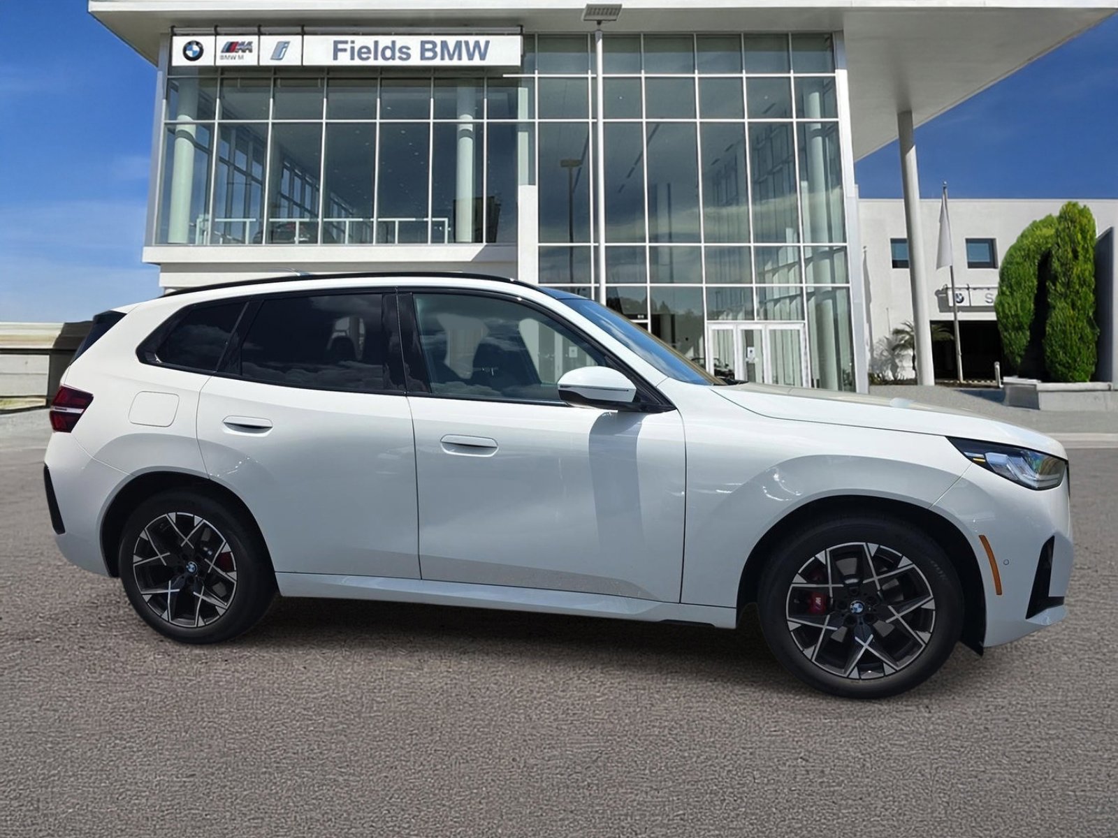 2026 BMW X3 30 XDRIVE's photo