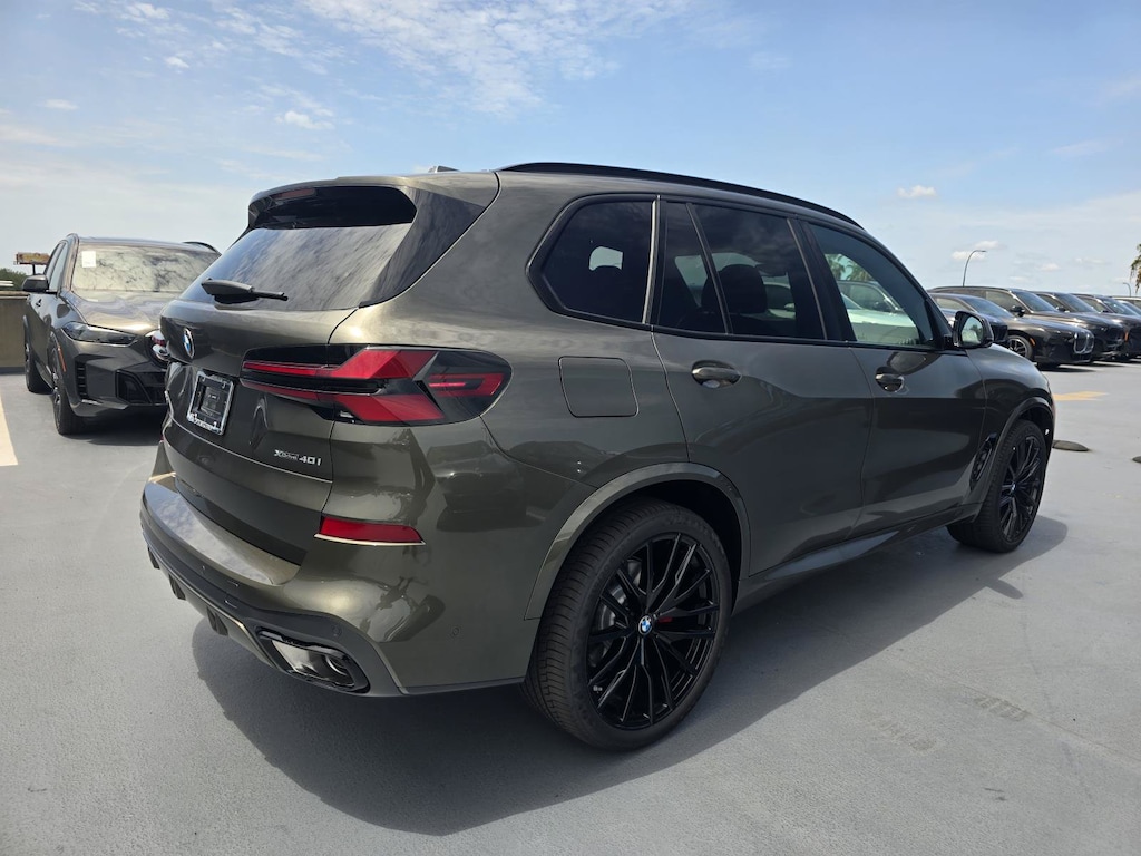 New 2026 BMW X5 xDrive40i SUV