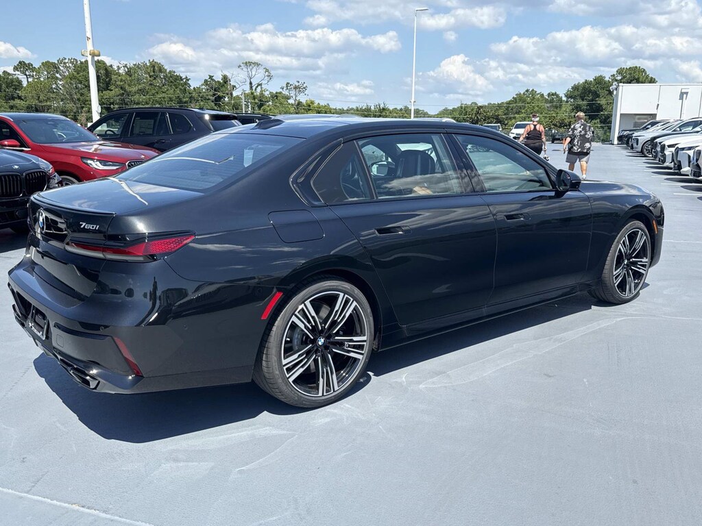New 2026 BMW 760i xDrive Sedan