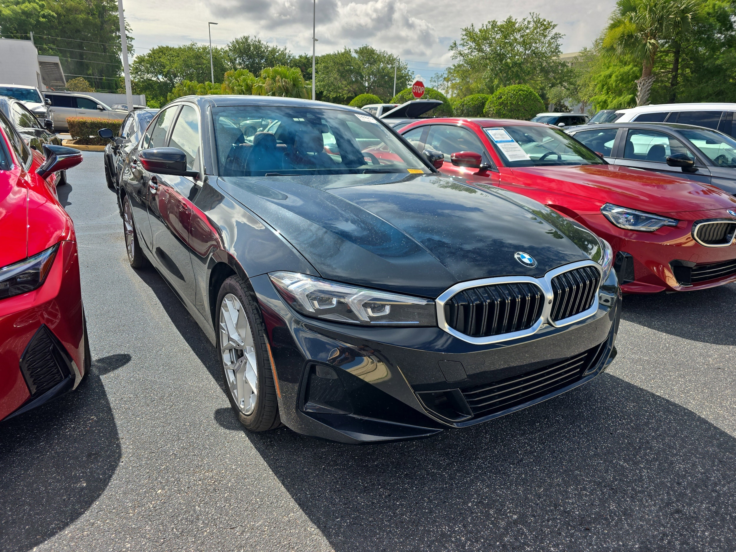 2025 BMW 3 Series's photo