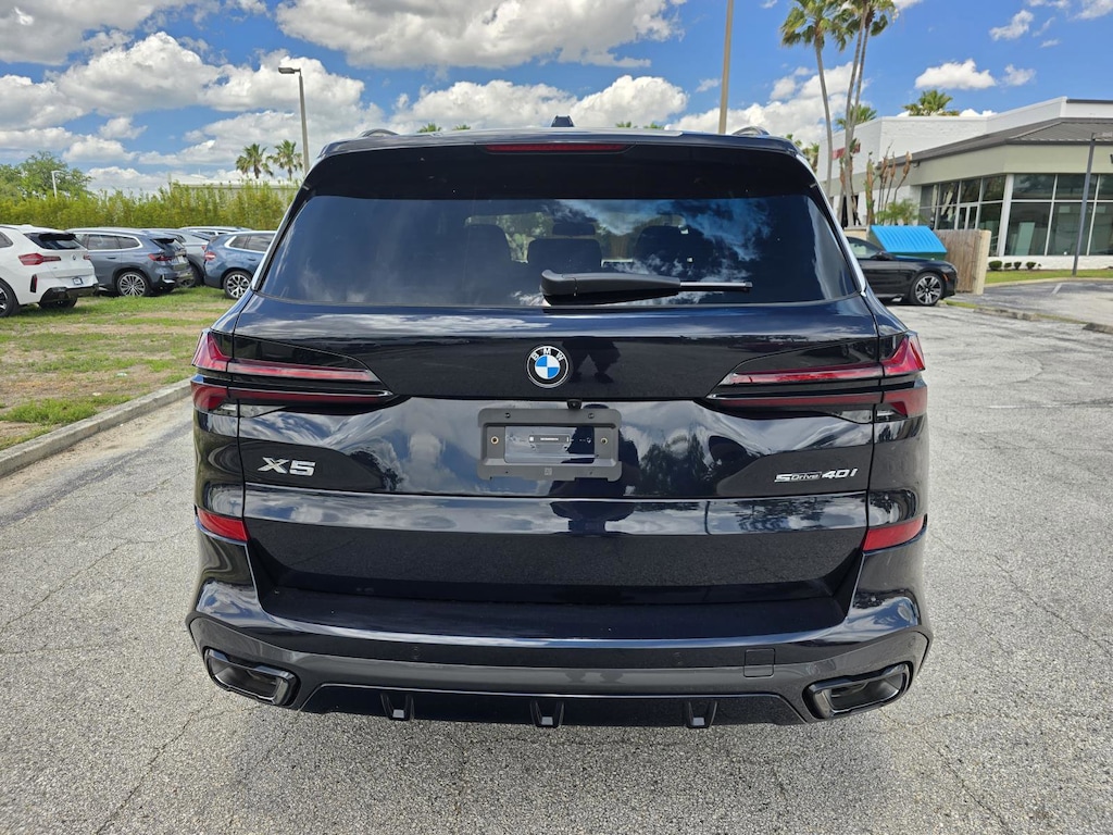 New 2026 BMW X5 sDrive40i SUV