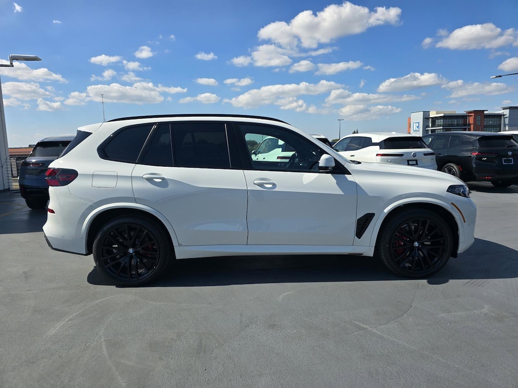 New 2026 BMW X5 xDrive40i SUV