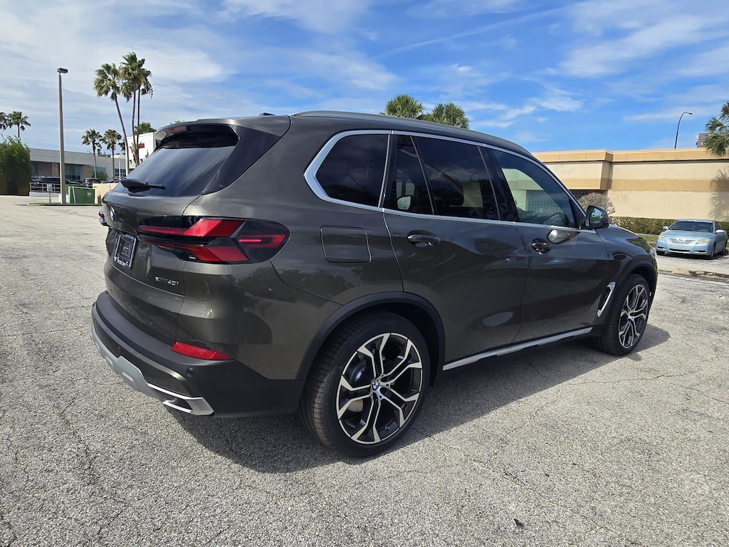 New 2026 BMW X5 xDrive40i SUV