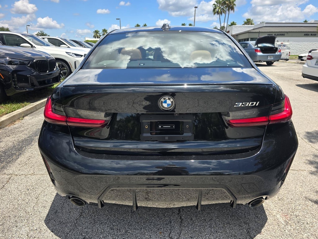 New 2026 BMW 330i Sedan