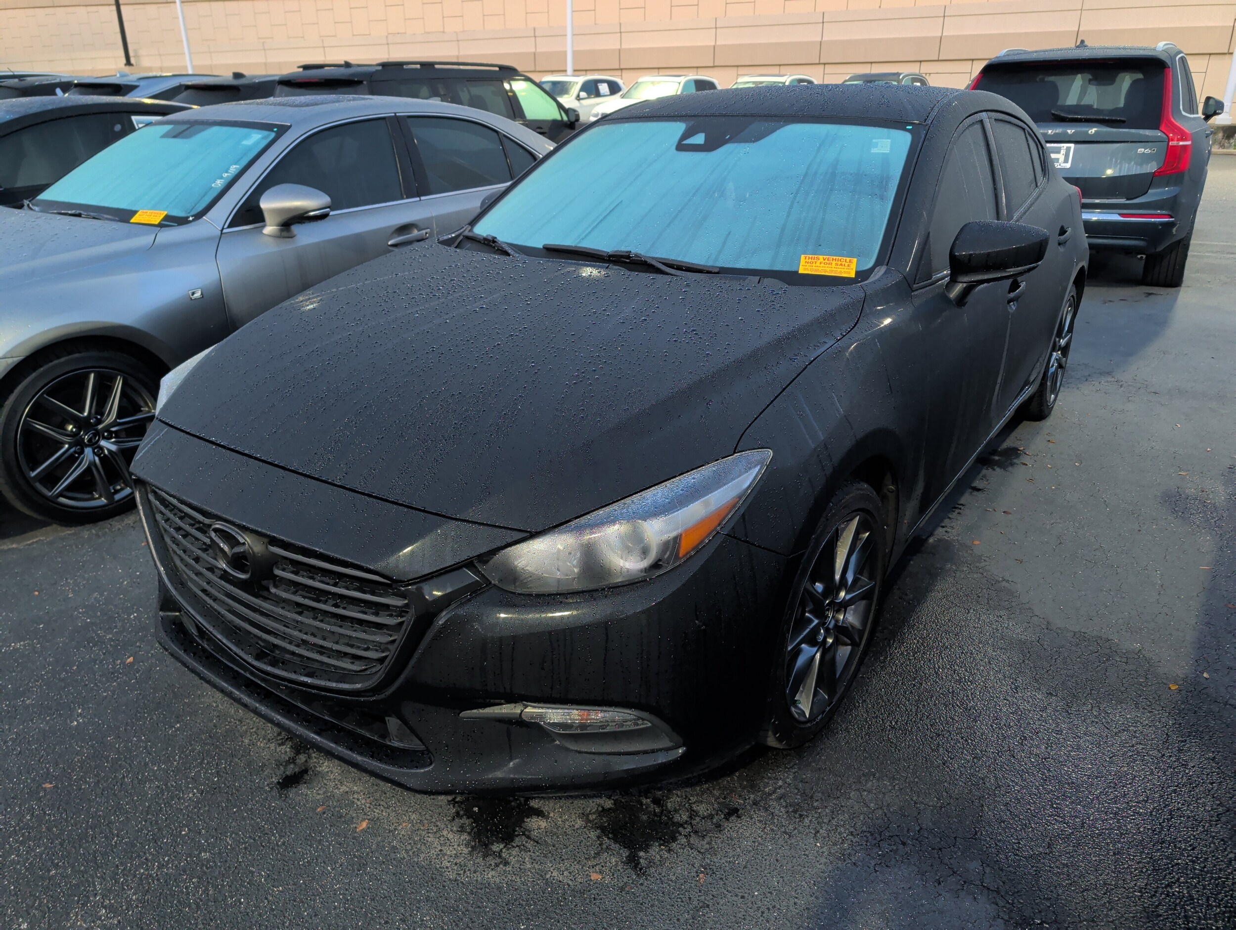 2018 Mazda Mazda3 Touring photo 4
