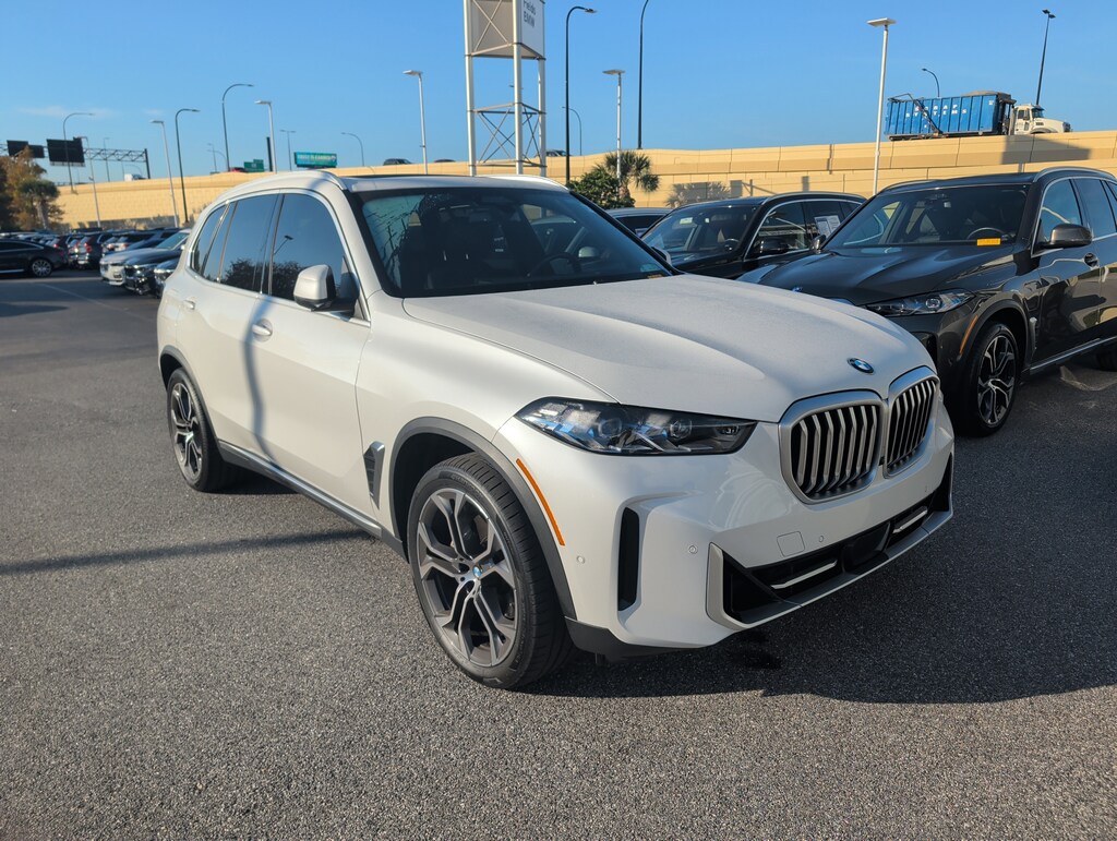 Used 2024 BMW X5 xDrive40i xDrive40i Sports Activity Vehicle