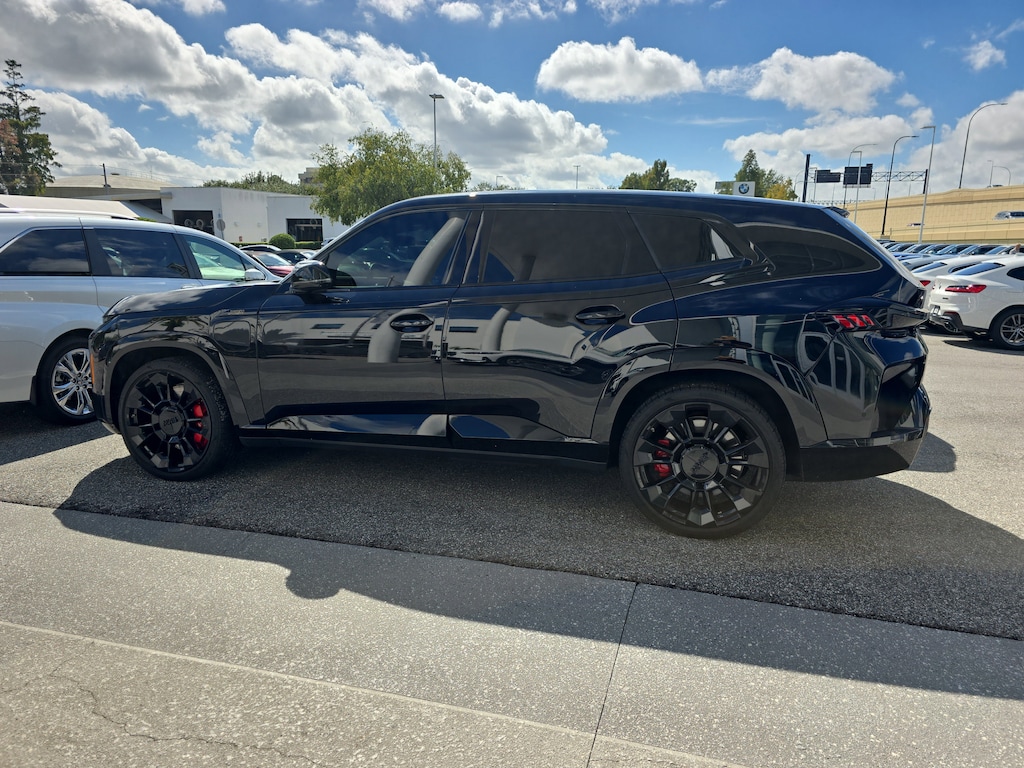 Used 2025 BMW XM  Sports Activity Vehicle