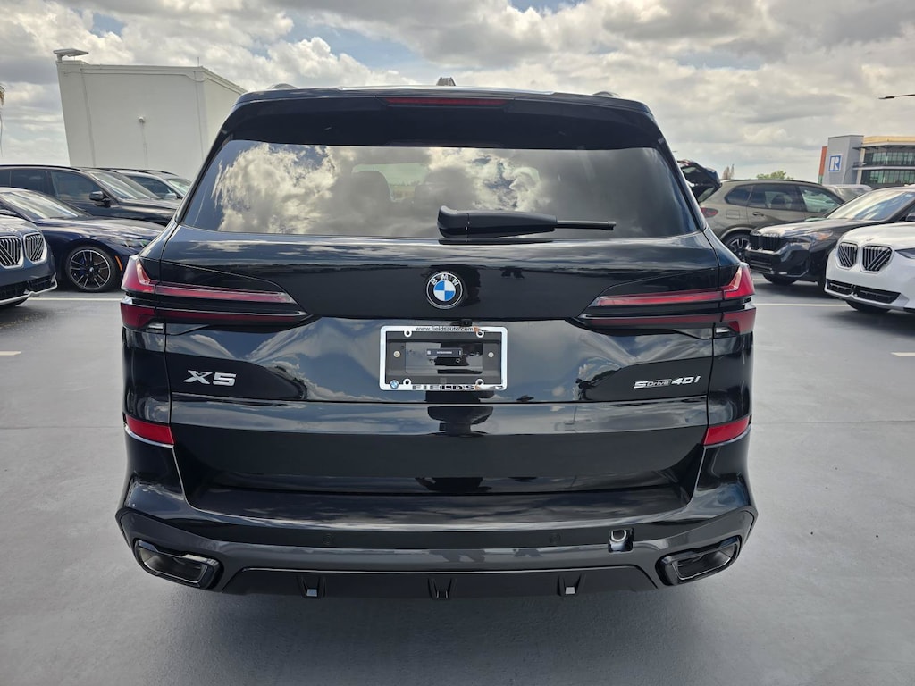 New 2026 BMW X5 sDrive40i SUV