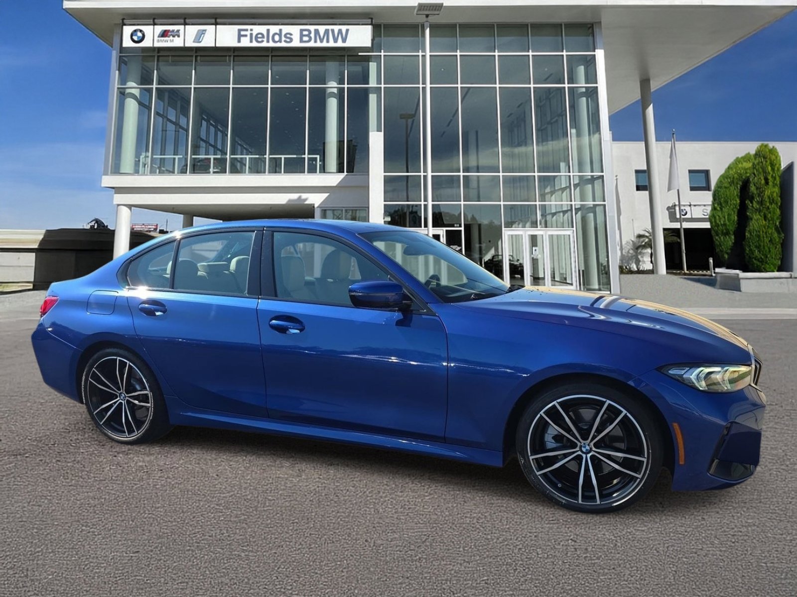 2023 BMW 3 Series 330i
