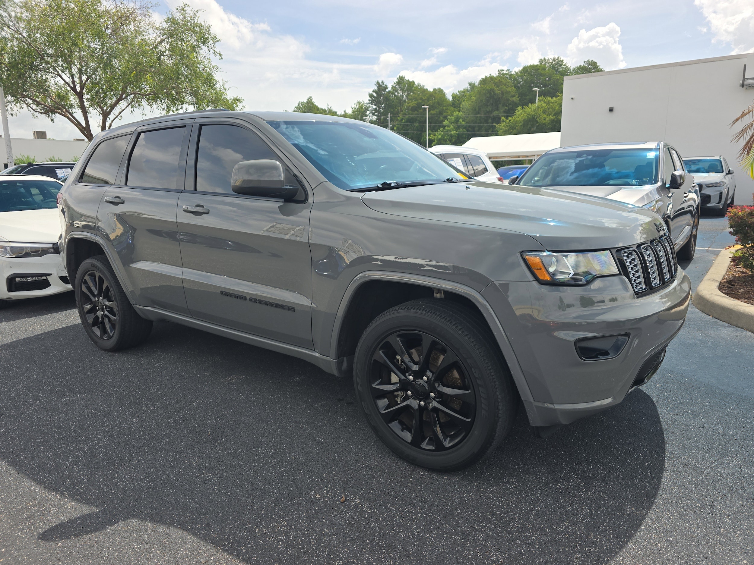 2021 Jeep Grand Cherokee Laredo X 4WD's photo