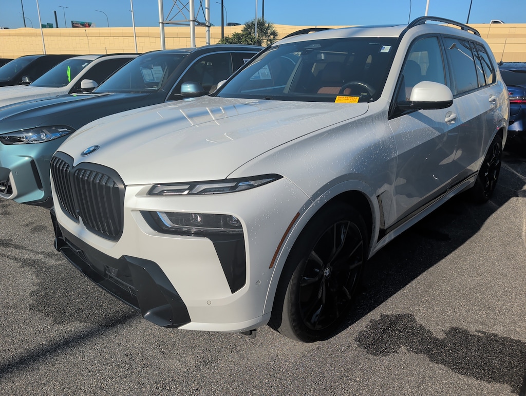 Used 2023 BMW X7 xDrive40i xDrive40i Sports Activity Vehicle