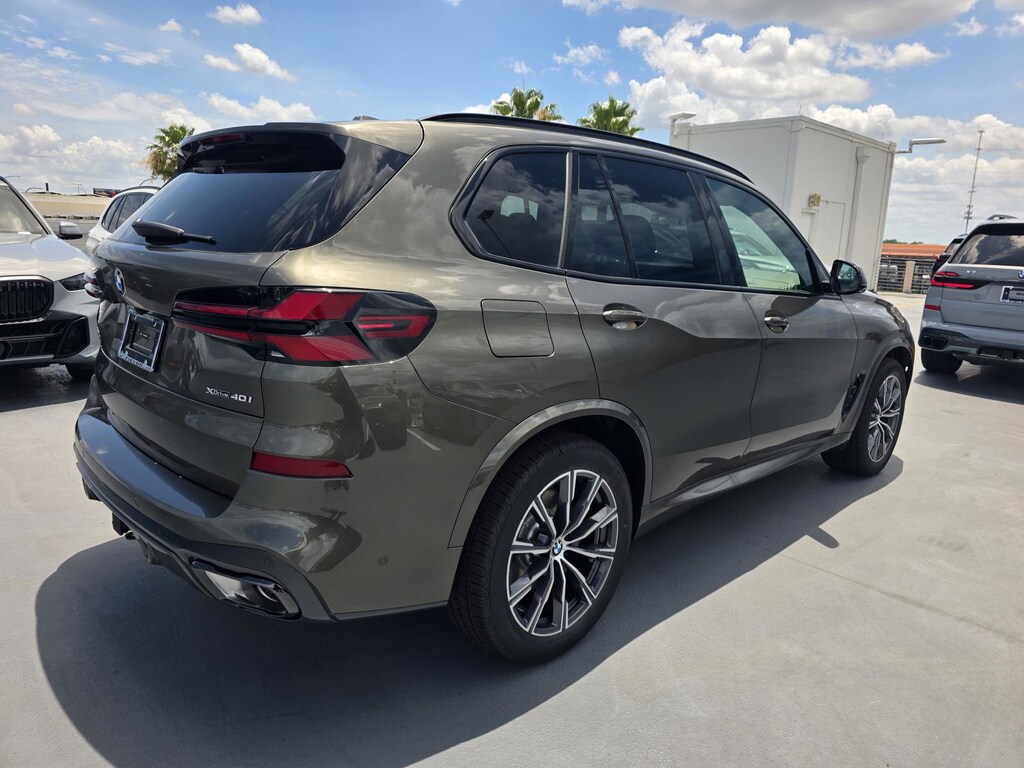 New 2026 BMW X5 xDrive40i SUV