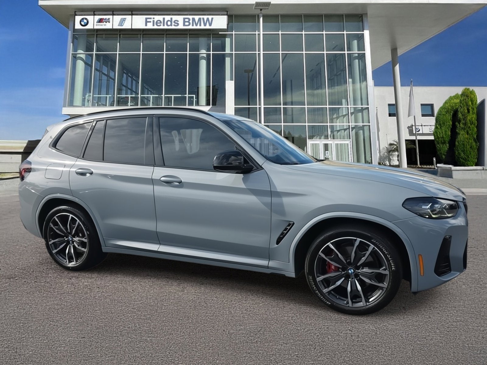 2023 BMW X3 40i's photo