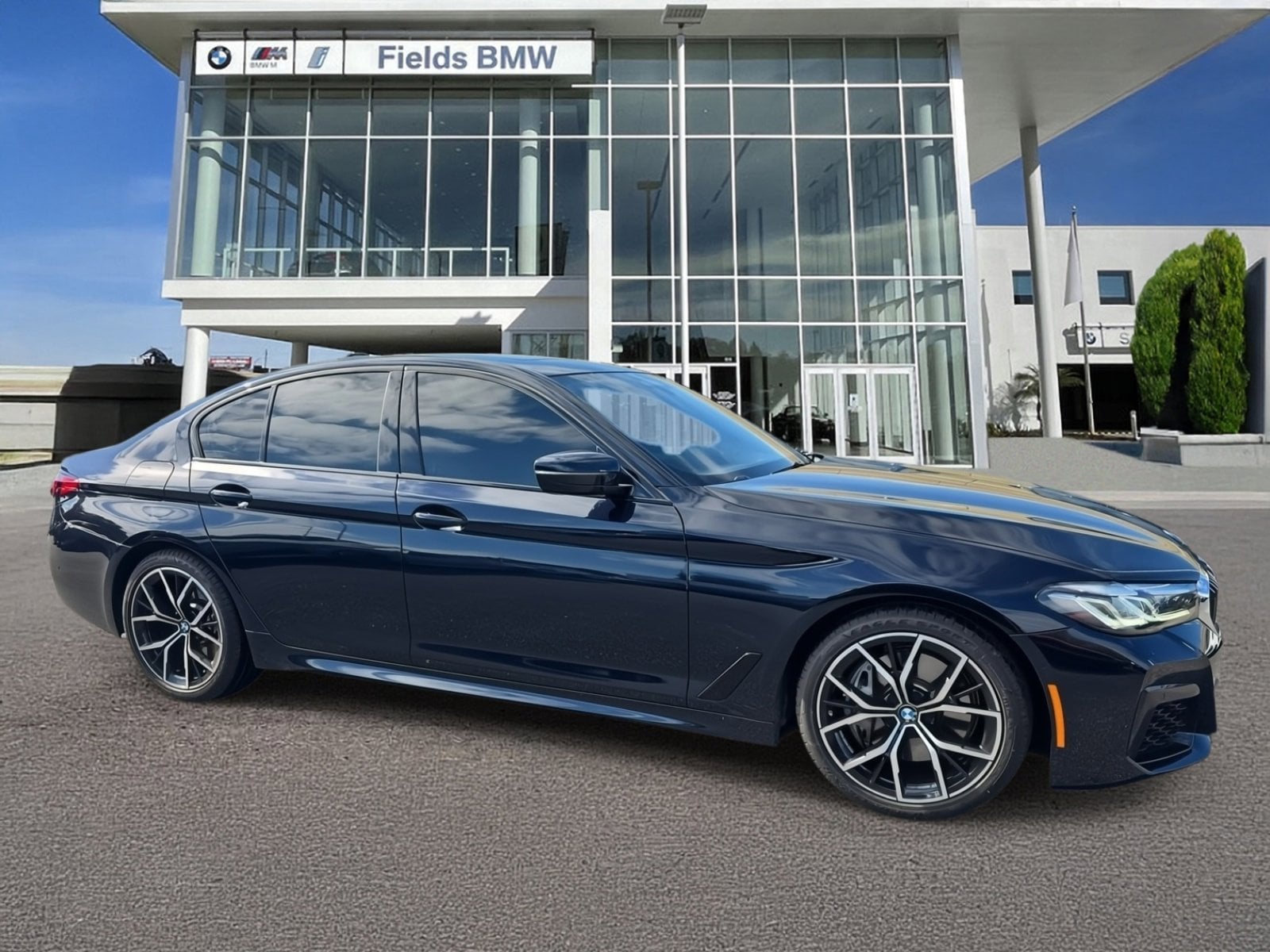 2022 BMW 5 Series 540i's photo