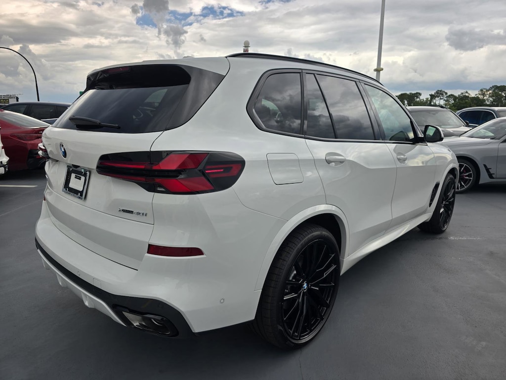 New 2026 BMW X5 xDrive40i SUV