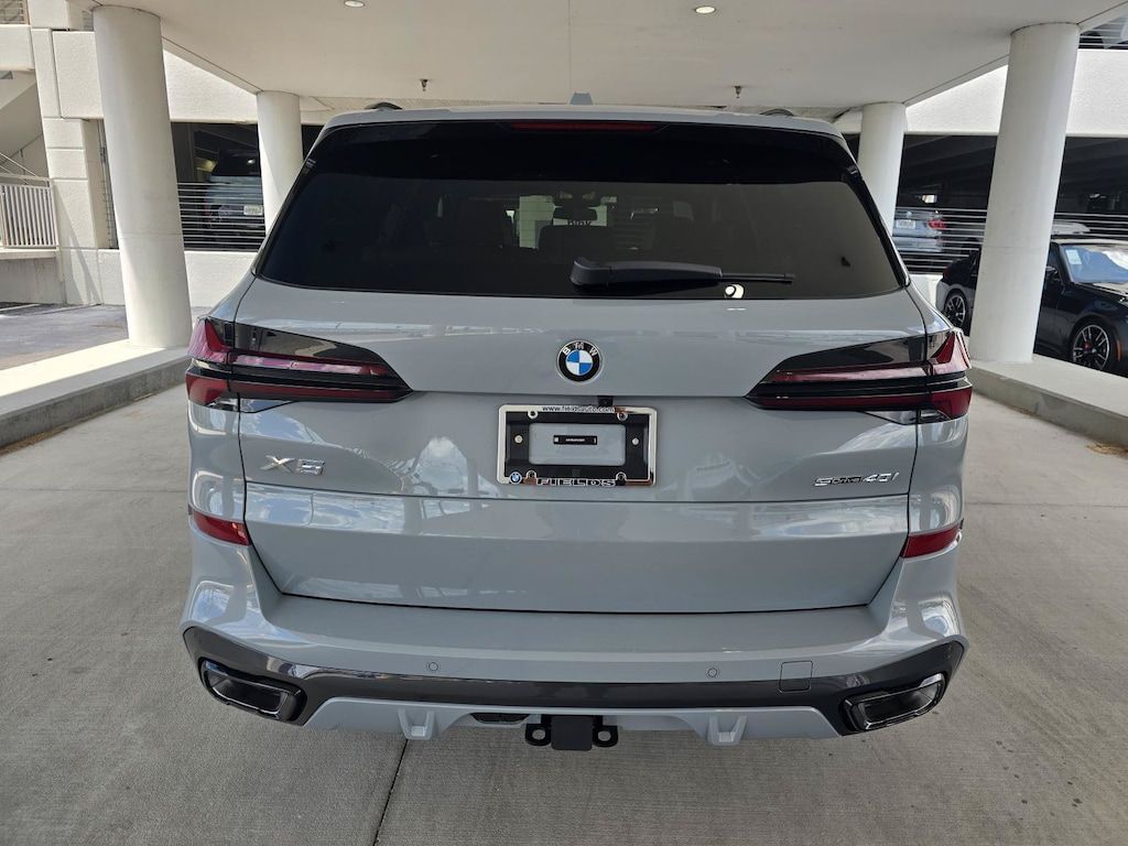 New 2026 BMW X5 sDrive40i SUV