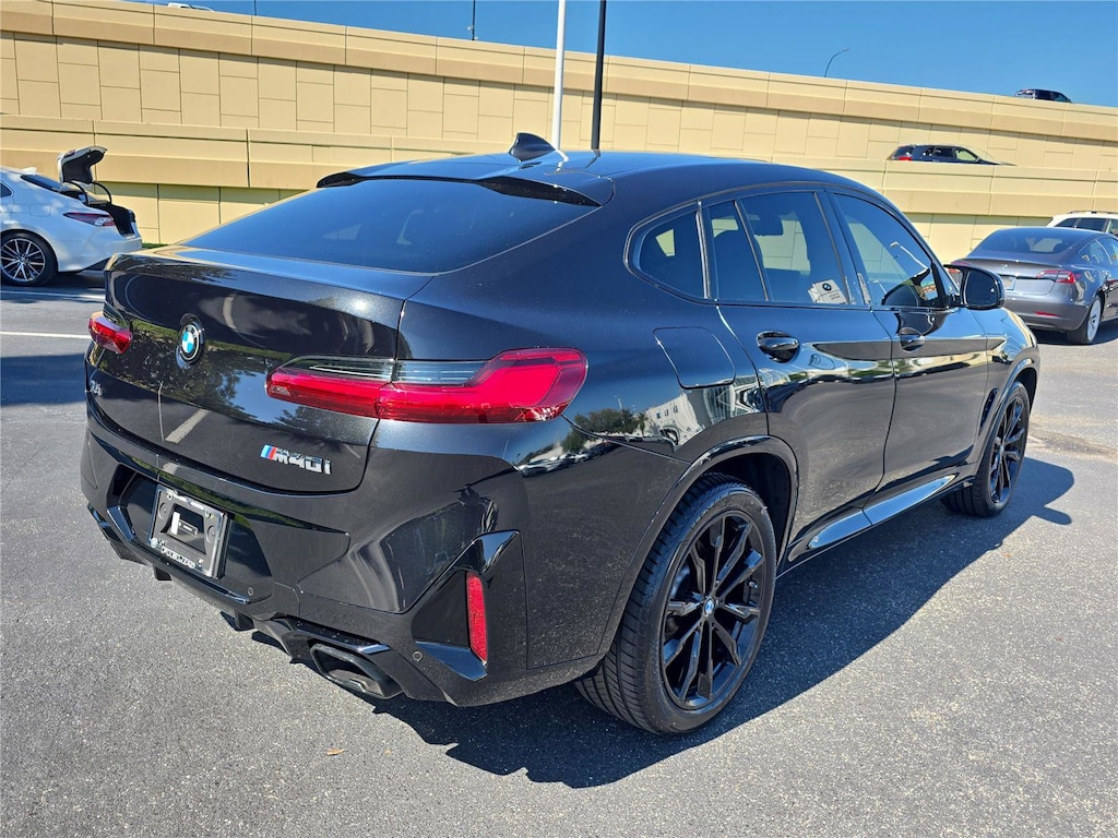Certified 2024 BMW X4 M40i Coupe