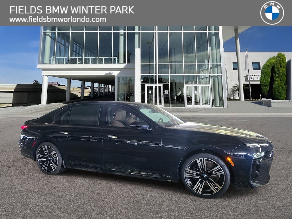 New 2025 BMW 750e xDrive Sedan