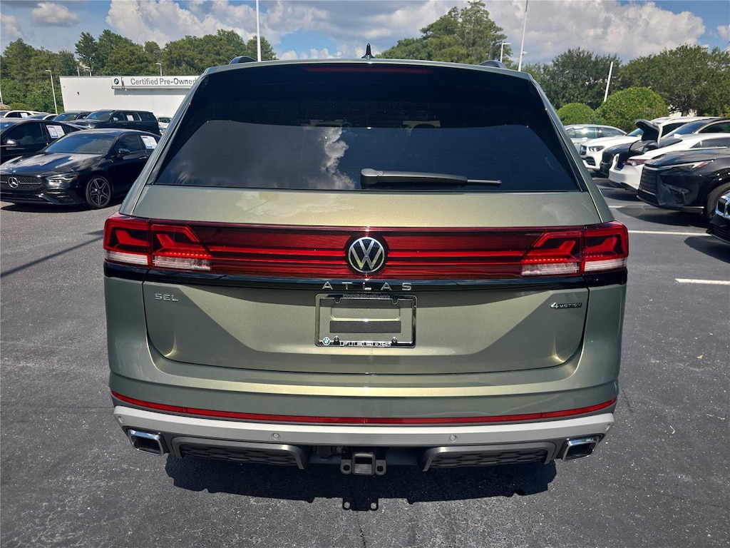 Used 2024 Volkswagen Atlas 2.0T Peak Edition SEL 2.0T Peak Edition SEL 4MOTION