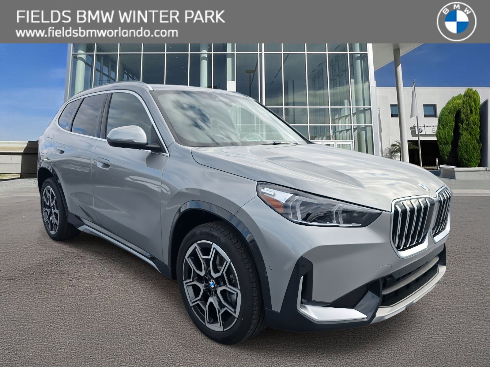 2026 BMW X1 28i's photo