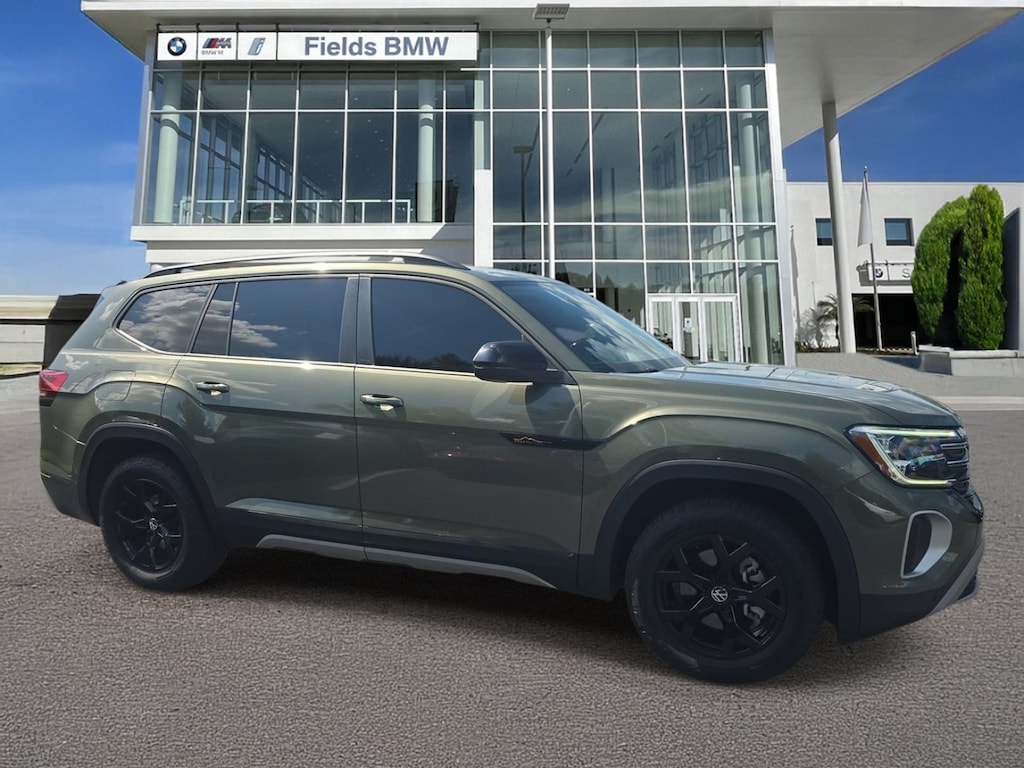 Used 2024 Volkswagen Atlas 2.0T Peak Edition SEL 2.0T Peak Edition SEL 4MOTION