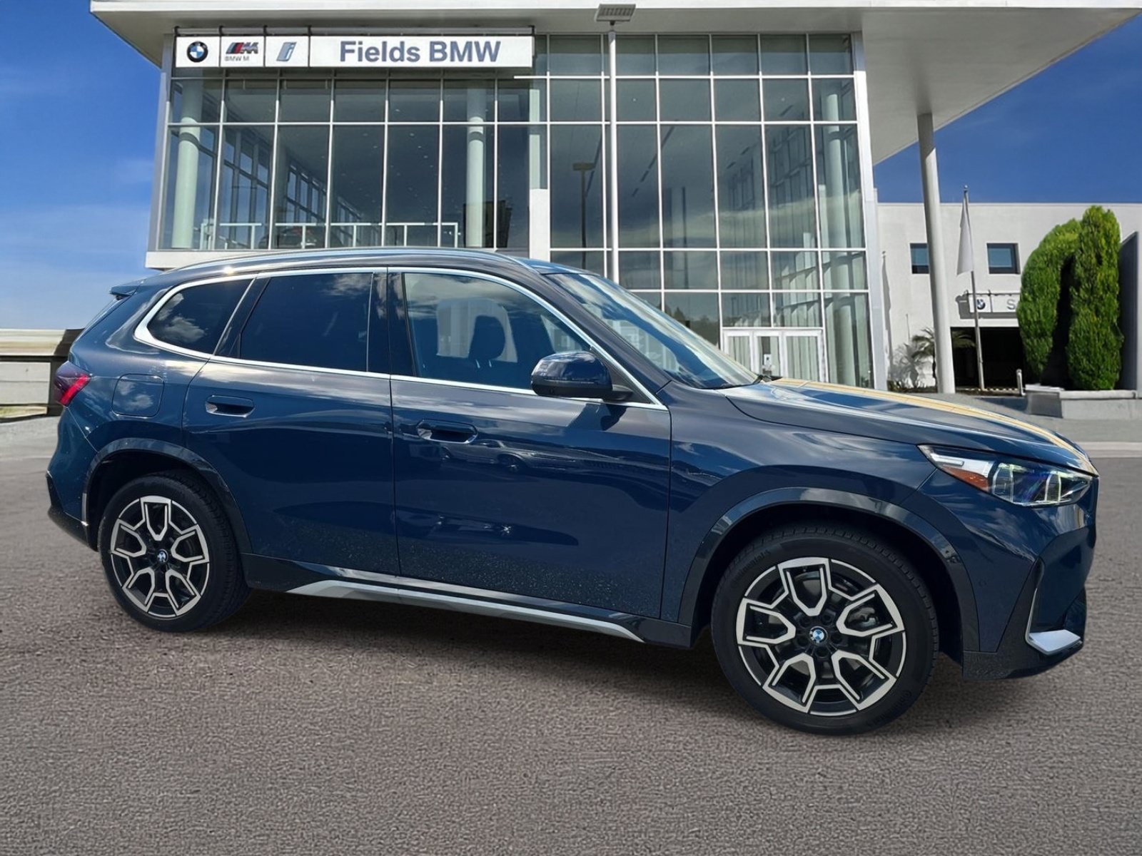 2026 BMW X1 28i