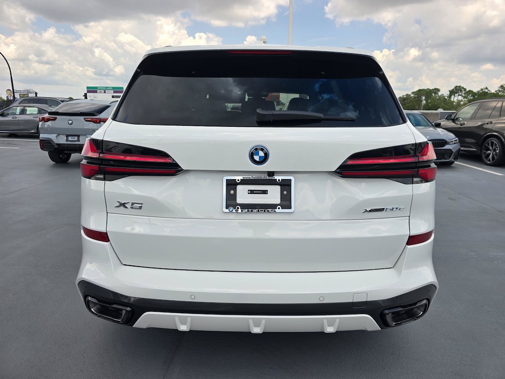 New 2026 BMW X5 PHEV xDrive50e SUV