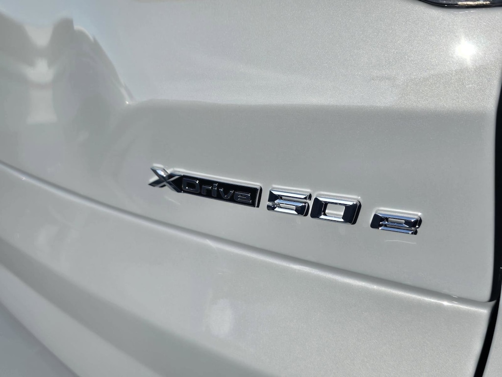 New 2026 BMW X5 PHEV xDrive50e SUV