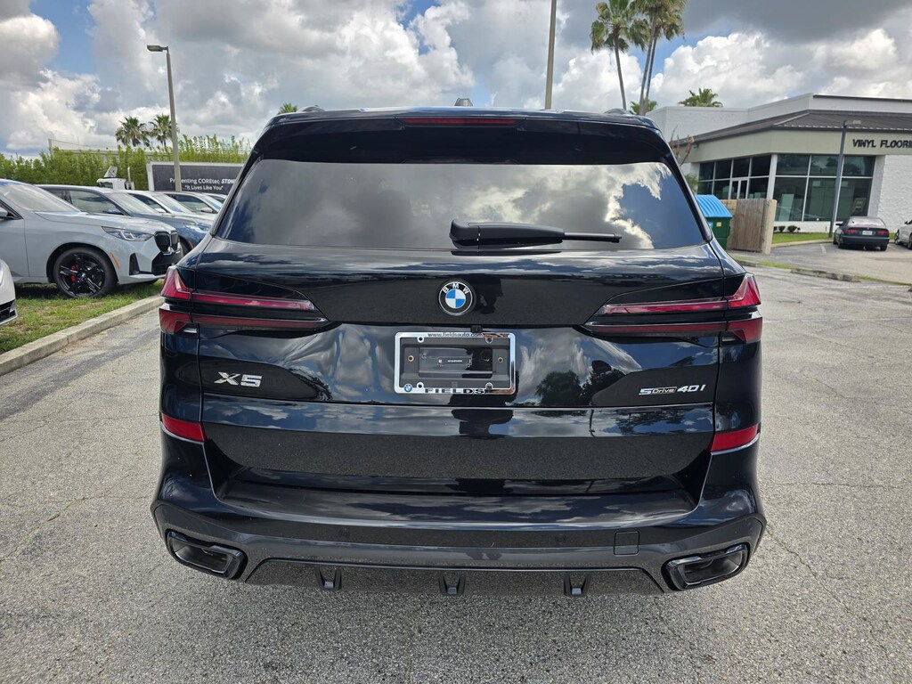 New 2026 BMW X5 sDrive40i SUV