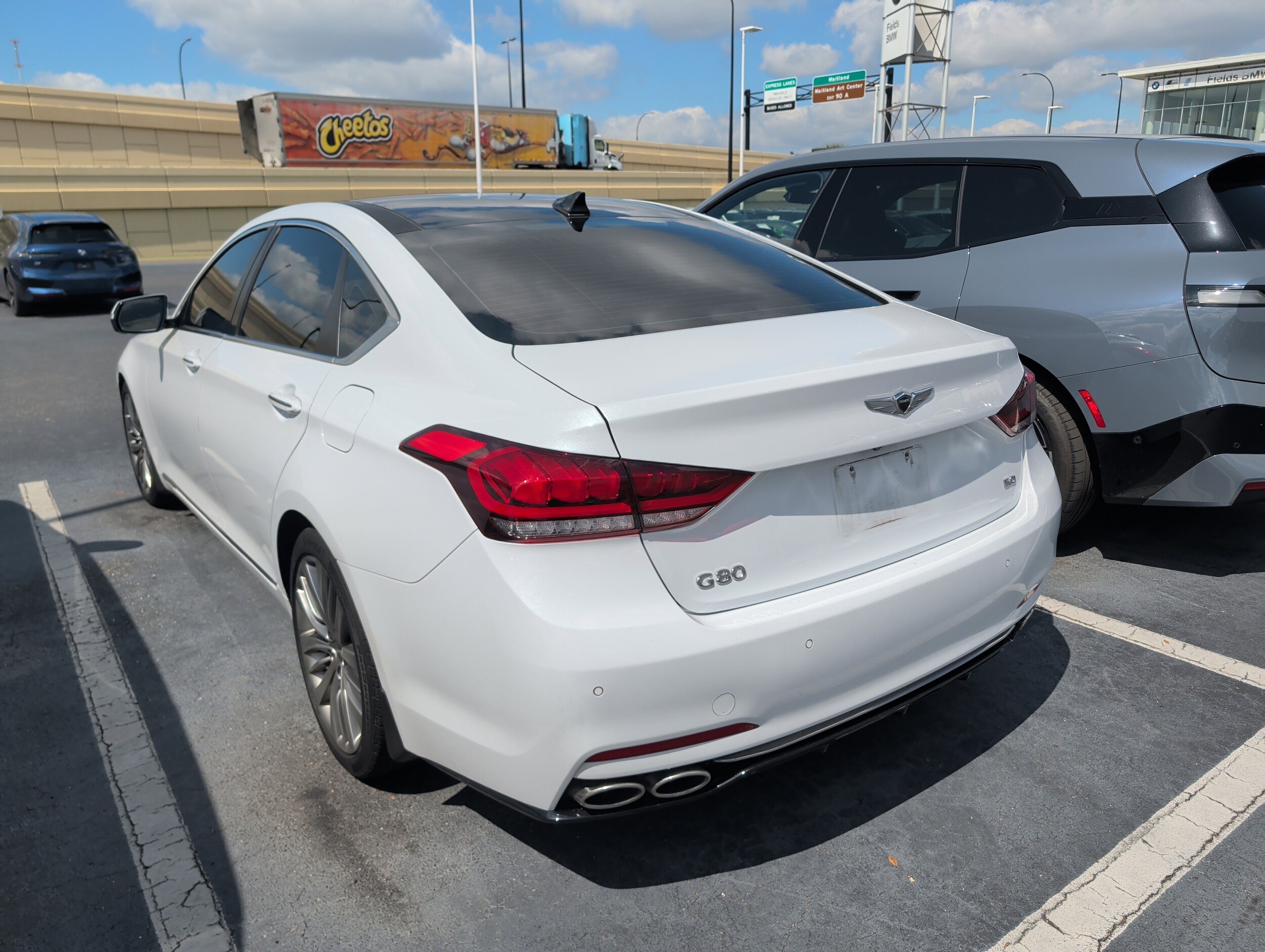 2019 Genesis G80 5.0 Ultimate photo 3